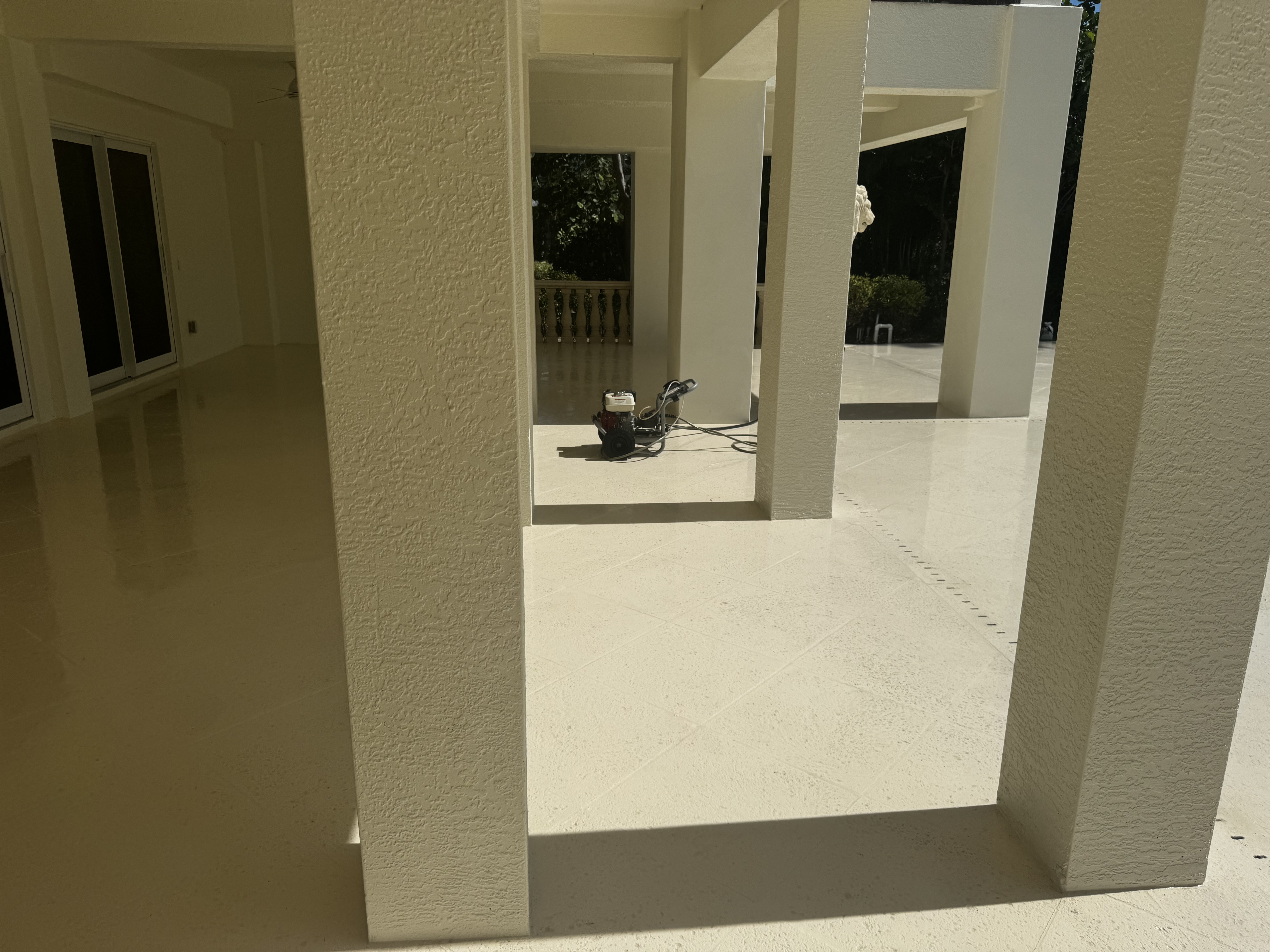 pool deck power washing Sanibel